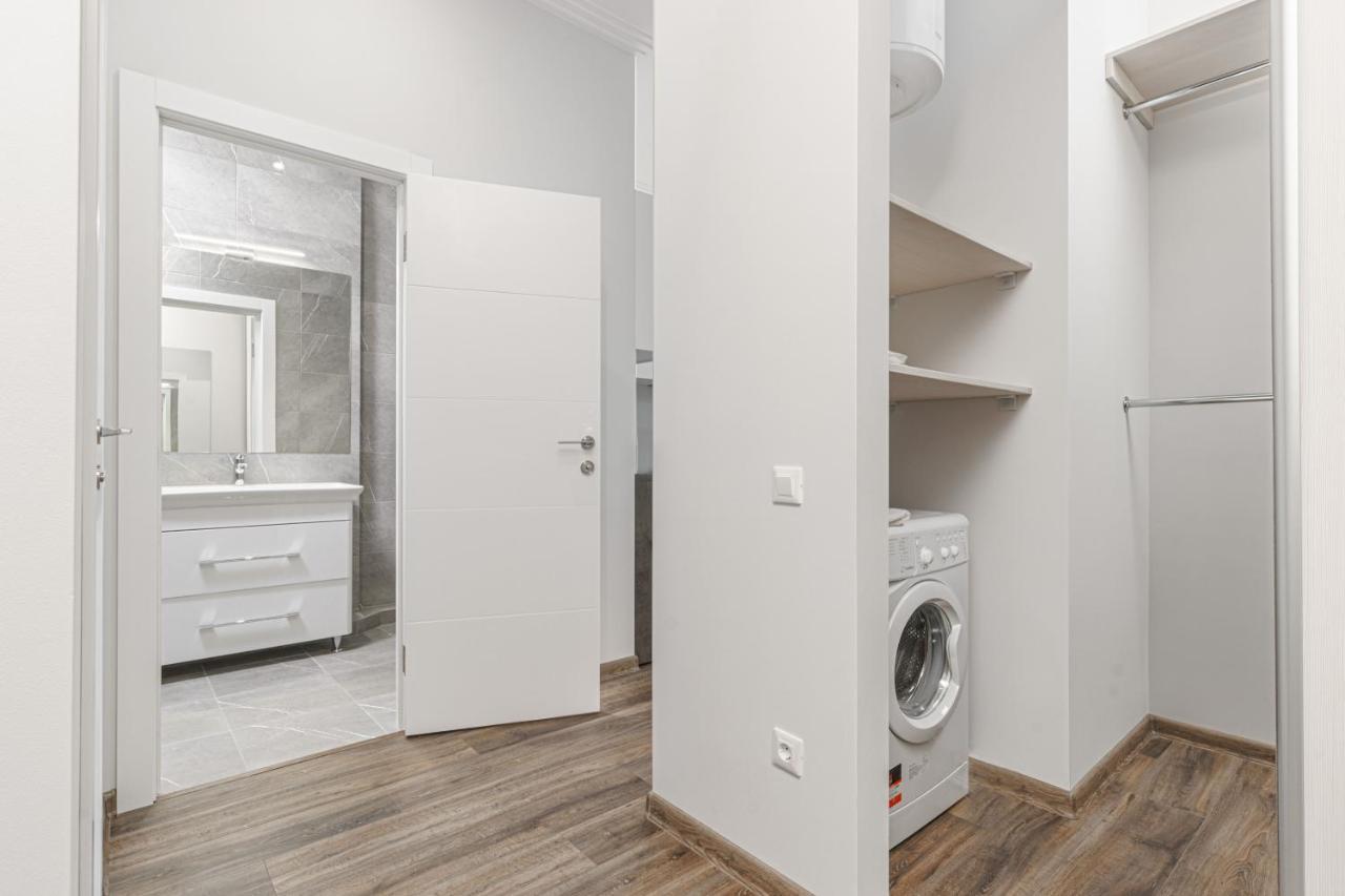 Sea Symphony 2-Bedrooms Apartment Odesa Exterior photo